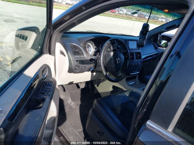 2C4RDGCG1HR746049 Dodge Grand Caravan Sxt