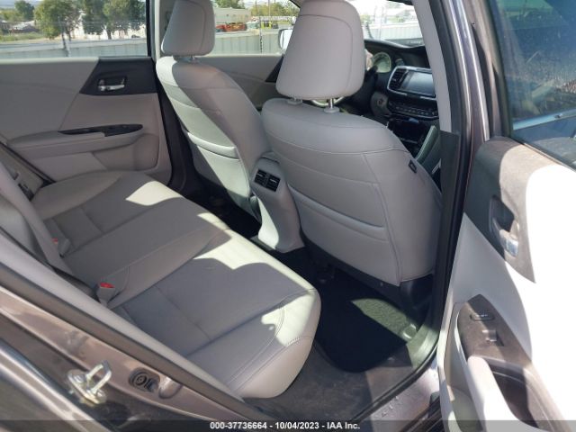 1HGCR3F92HA037830 Honda Accord Touring V6