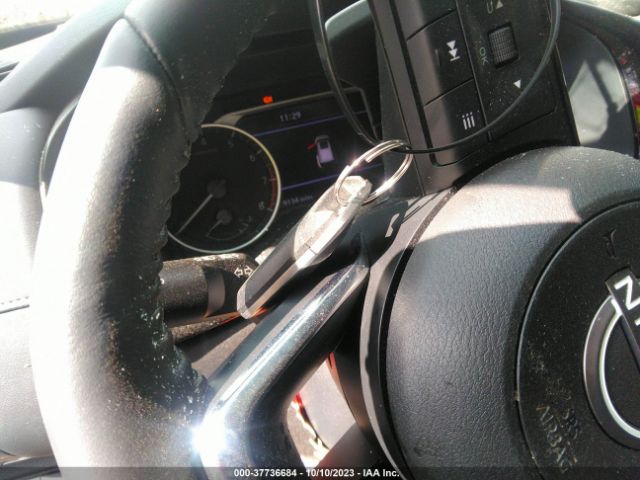 5N1DR3CD3PC254118 Nissan Pathfinder Sl