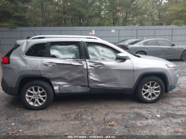 1C4PJMCS0FW577567 Jeep Cherokee Latitude