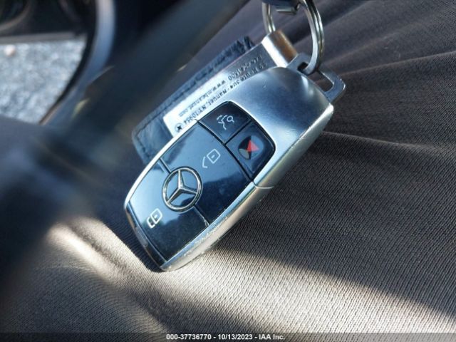 WDDZF4KB4HA254740 Mercedes-Benz E 300 4matic
