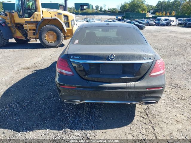 WDDZF4KB4HA254740 Mercedes-Benz E 300 4matic