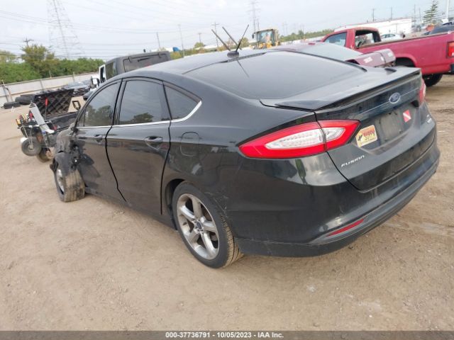 1FA6P0HD0F5115678 Ford FUSION SE
