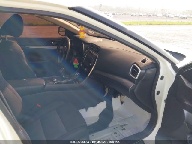 1N4AA6AP8HC416183 Nissan MAXIMA S