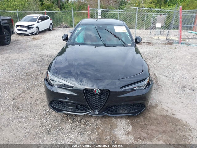 ZARFAMBN3P7669863 Alfa Romeo Giulia Veloce Rwd