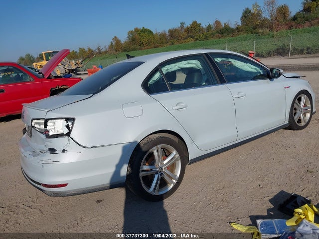 3VW4T7AJ7HM388357 Volkswagen JETTA GLI