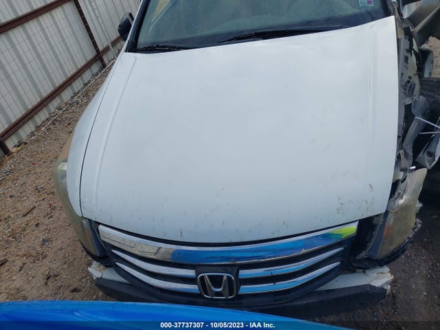 2012 HONDA ACCORD SDN EX-L VIN: 1HGCP2F86CA224830