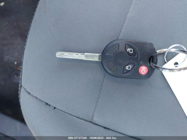 1FMCU9G92GUB16339 Ford ESCAPE SE