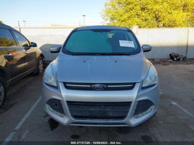 1FMCU9G92GUB16339 Ford ESCAPE SE