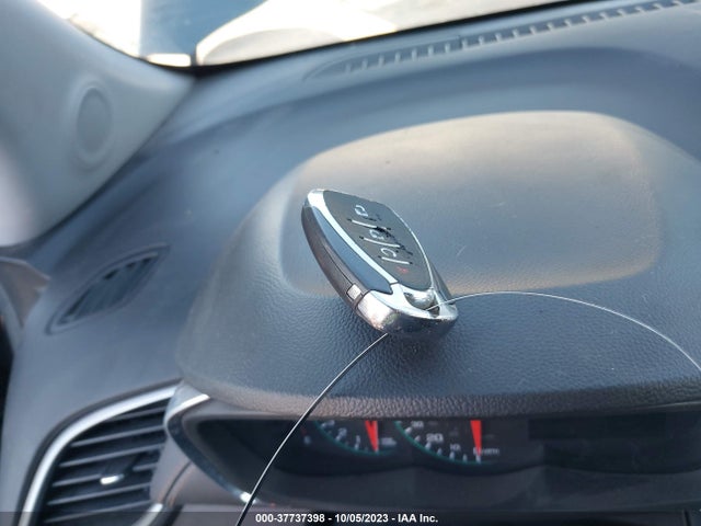 Chevrolet Trax Lt 2017 KL7CJPSBXHB203203 Image 11