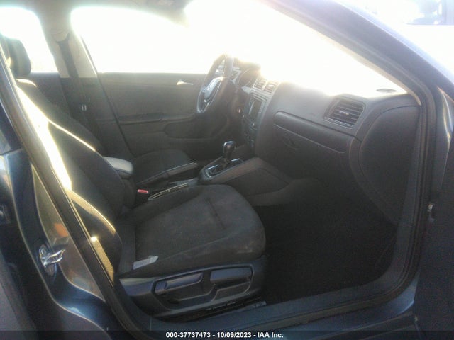 3VW267AJ3GM242101 Volkswagen Jetta Sedan 1.4t S