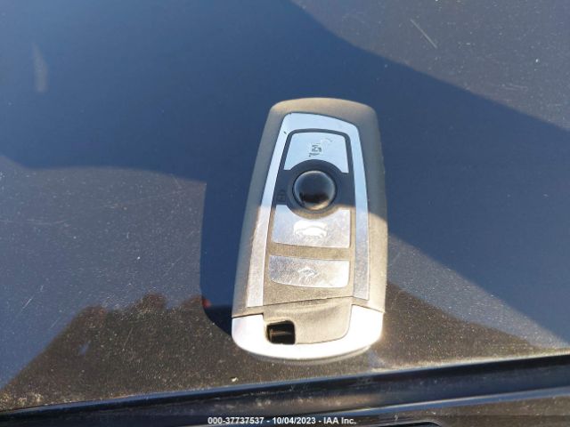 2011 BMW 740I WBAKA4C5XBC392374 Photo 10