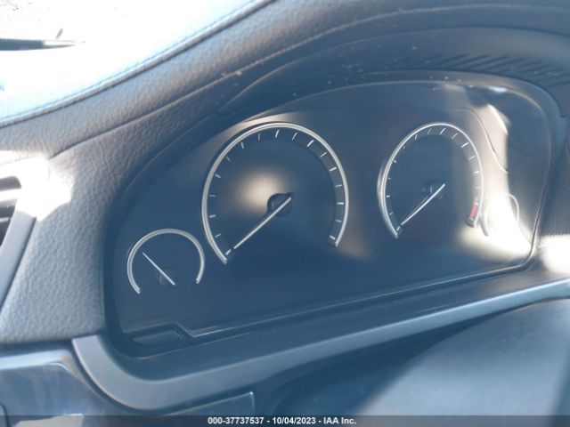 2011 BMW 740I WBAKA4C5XBC392374 Photo 6