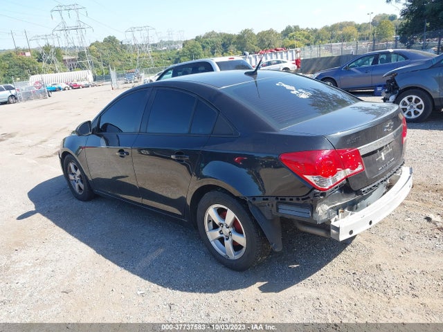2013 CHEVROLET CRUZE 1G1PA5SG0D7137433 Photo 2