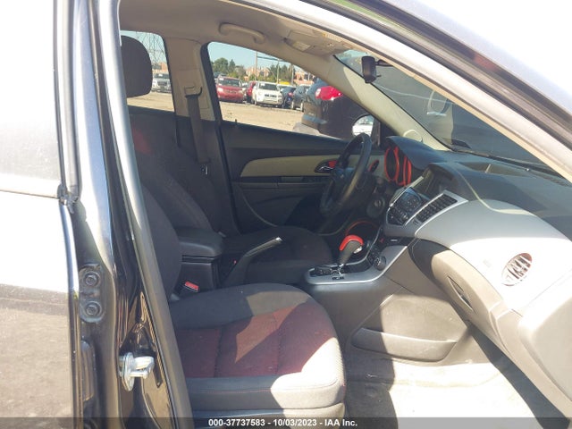2013 CHEVROLET CRUZE 1G1PA5SG0D7137433 Photo 4