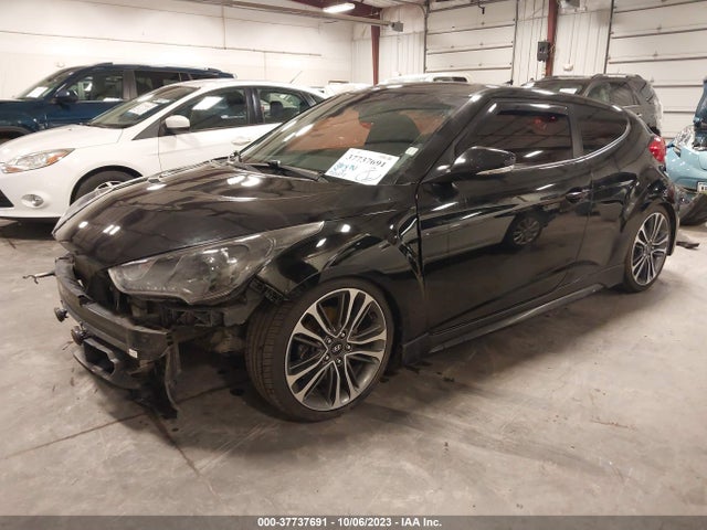 Hyundai Veloster Turbo 2016 KMHTC6AE5GU277548 Image 2