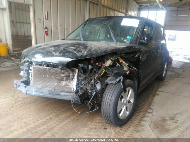 KIA Soul 2016 KNDJN2A21G7370263 Image 2