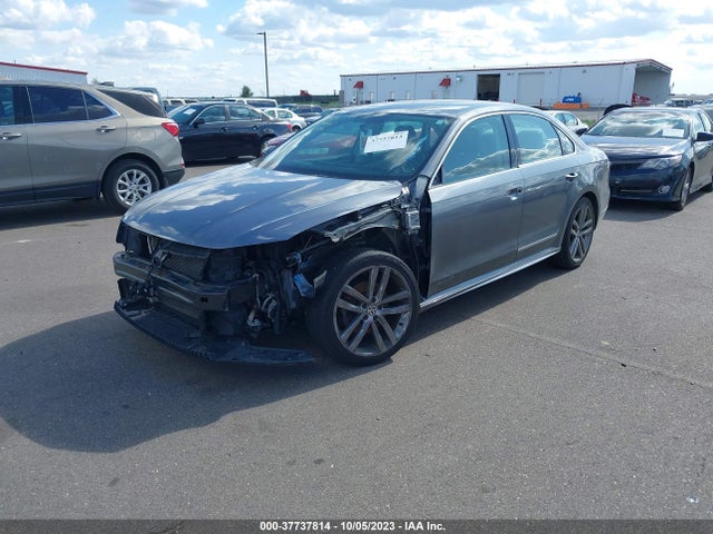 1VWDT7A31HC064677 Volkswagen Passat R-line W/comfort Pkg