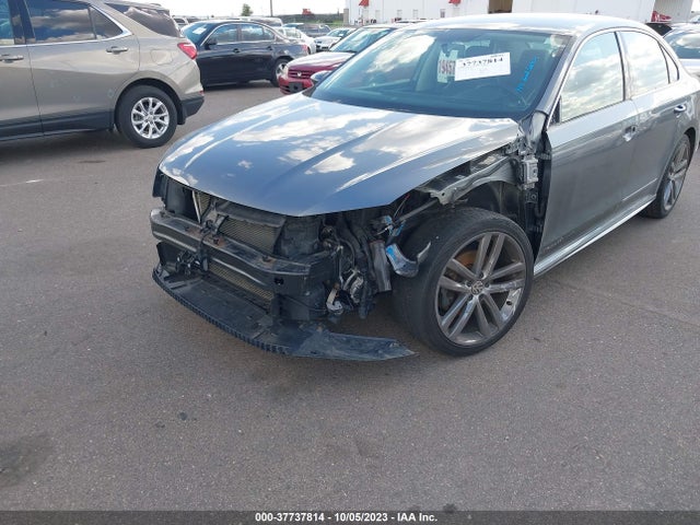 1VWDT7A31HC064677 Volkswagen Passat R-line W/comfort Pkg