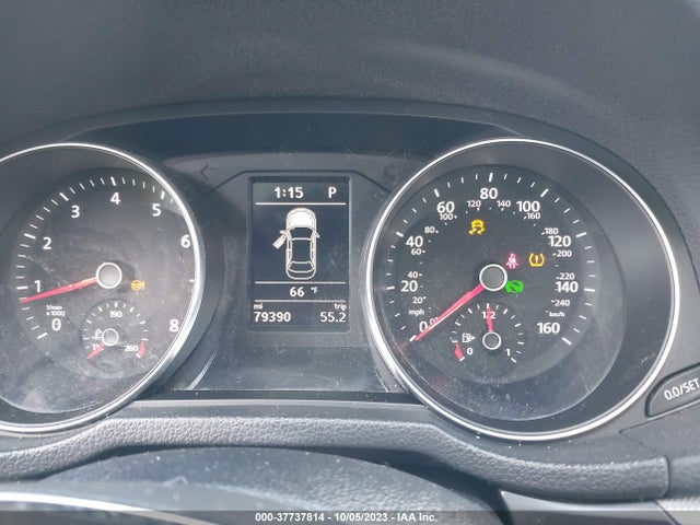 1VWDT7A31HC064677 Volkswagen Passat R-line W/comfort Pkg