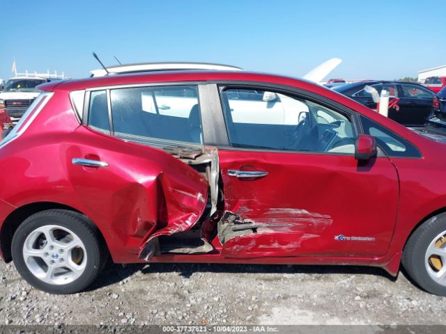 1N4AZ0CP6EC338730 Nissan LEAF SV