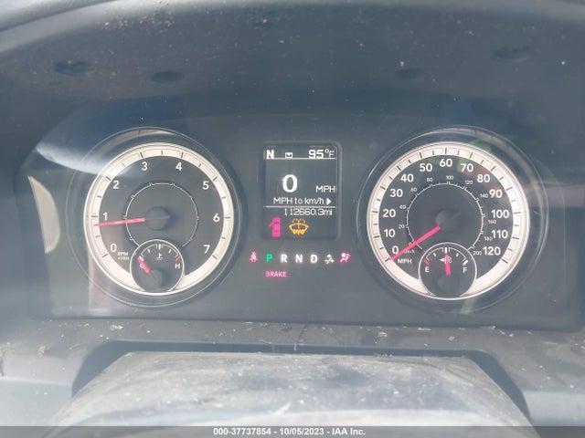 1C6RR7GG6GS356516 RAM 1500 Slt