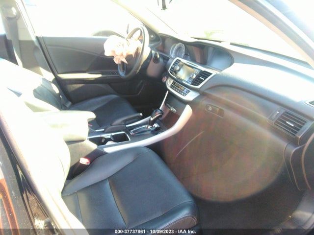 2013 HONDA ACCORD SDN EX-L VIN: 1HGCR2F83DA263161