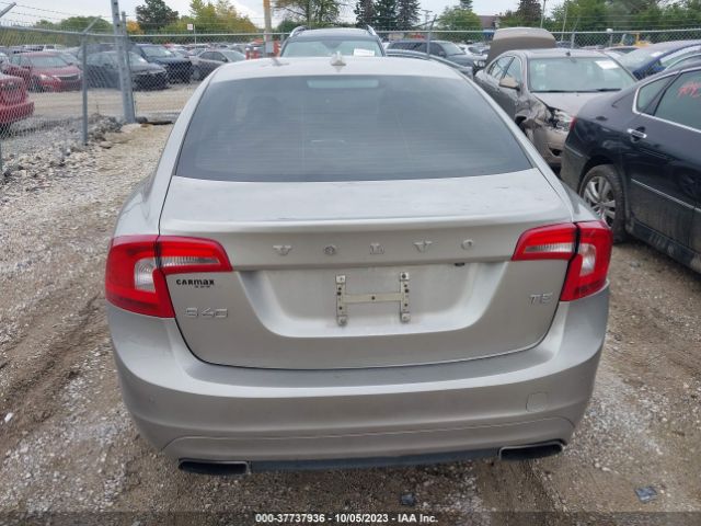 YV126MFD2F1307983 Volvo S60 T5 Platinum