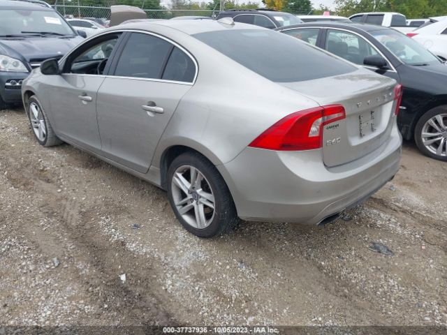 YV126MFD2F1307983 Volvo S60 T5 Platinum