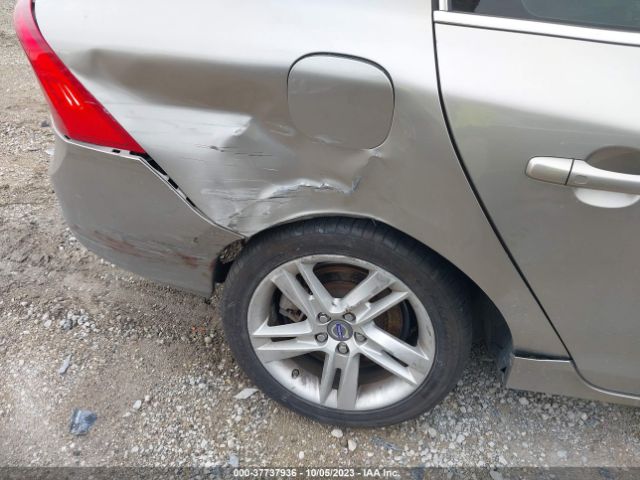 YV126MFD2F1307983 Volvo S60 T5 Platinum