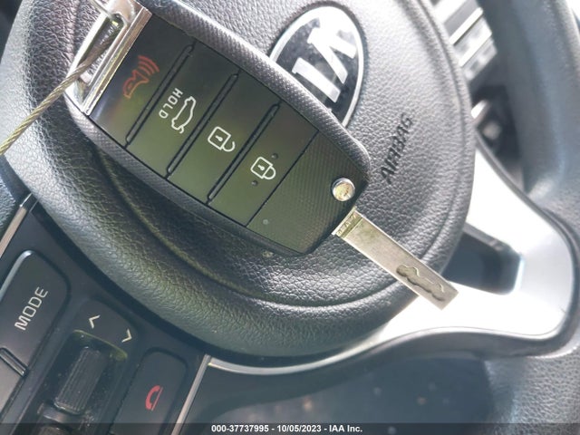 KIA Optima Lx 2018 5XXGT4L33JG212247 Image 11