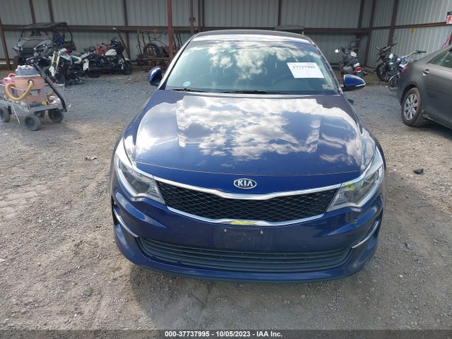 KIA Optima Lx 2018 5XXGT4L33JG212247 Image 12