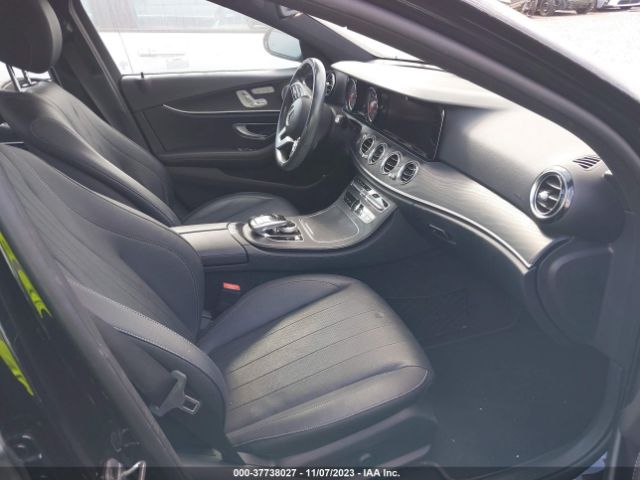 WDDZF4JB4KA669842 Mercedes-Benz E-class E 300