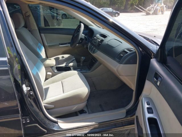 2005 TOYOTA CAMRY 4T1BE32K85U425777 Photo 4