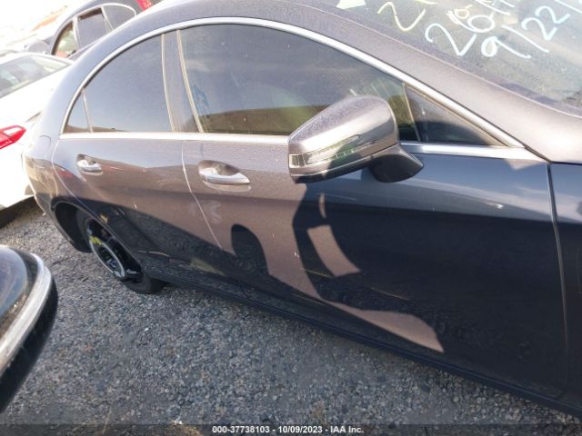 WDDLJ7DBXEA096581 Mercedes-Benz Cls-class Cls 550