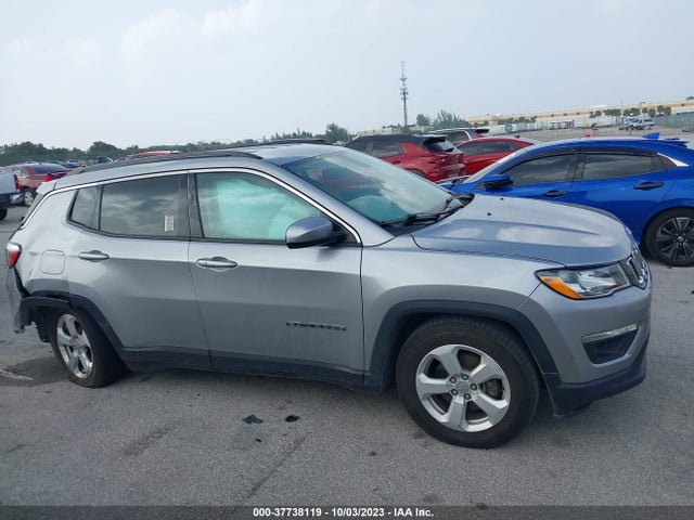 3C4NJCBB5KT685413 Jeep Compass Latitude