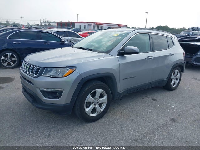 3C4NJCBB5KT685413 Jeep Compass Latitude