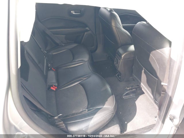 3C4NJCBB5KT685413 Jeep Compass Latitude
