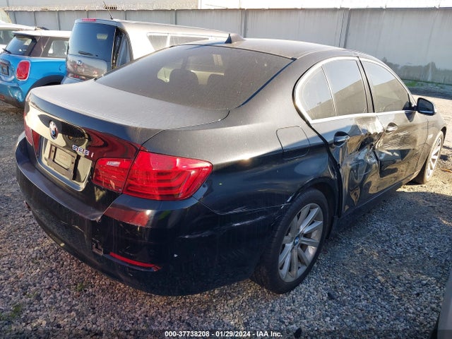 BMW 528I 2015 WBA5A5C51FD513666 Image 4