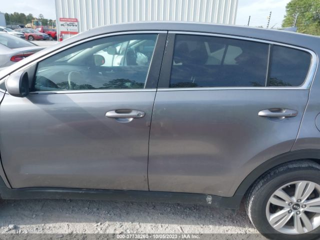 KNDPMCAC7J7328666 KIA Sportage Lx