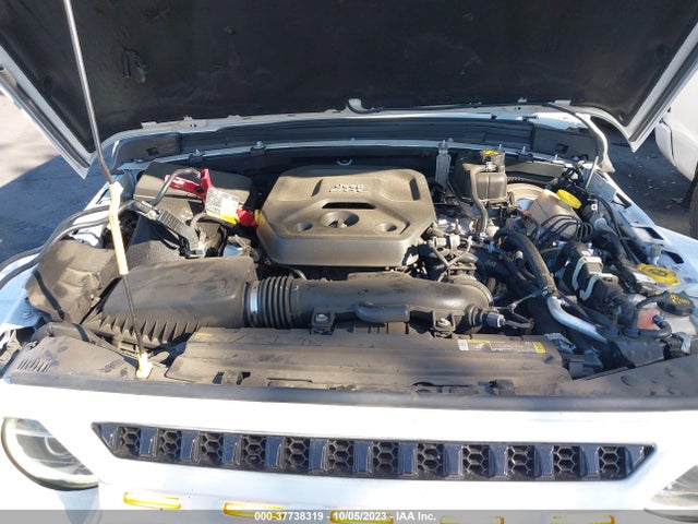 1C4HJXEN6MW649978 Jeep Wrangler Unlimited Sahara Altitude