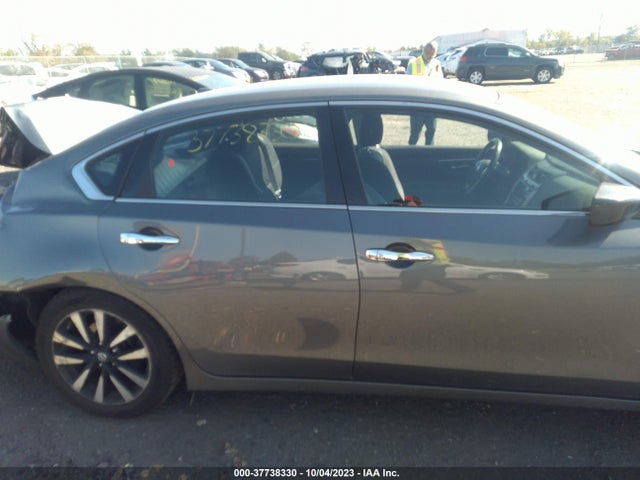 2018 NISSAN ALTIMA 2.5 SV VIN: 1N4AL3AP1JC242441