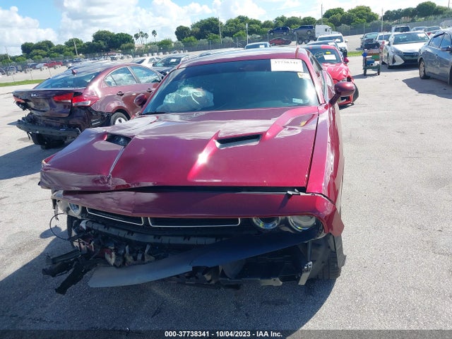 Dodge Challenger Sxt 2018 2C3CDZAG5JH235979 Image 12