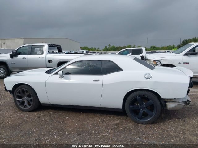 2C3CDZAG3JH263084 Dodge Challenger Sxt Plus
