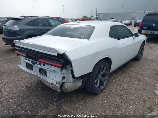 2C3CDZAG3JH263084 Dodge Challenger Sxt Plus