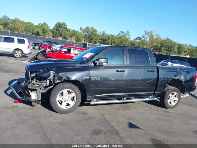 1C6RR7MTXFS700736 RAM 1500 Sport