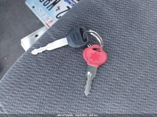 1998 HONDA CIVIC LX VIN: 2HGEJ6675WH628149