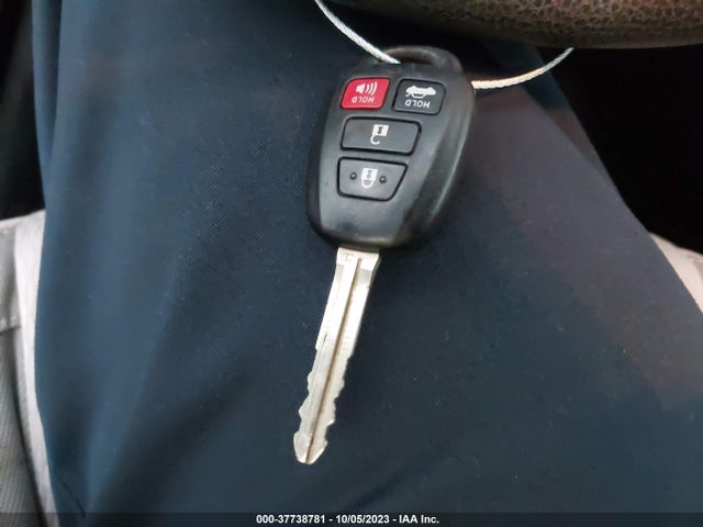 Toyota COROLLA LE 2014 5YFBURHE4EP064346 Image 11