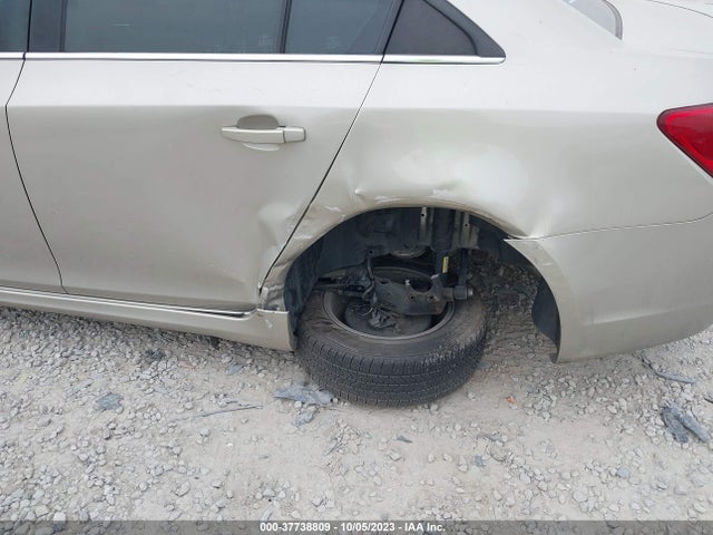Chevrolet CRUZE LT 2015 1G1PC5SB5F7279374 Image 6