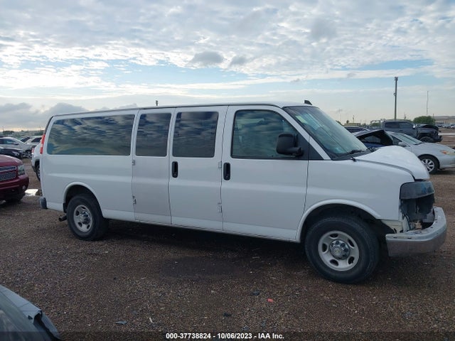Chevrolet Express Passenger Lt 2016 1GAZGPFG3G1235005 Image 14